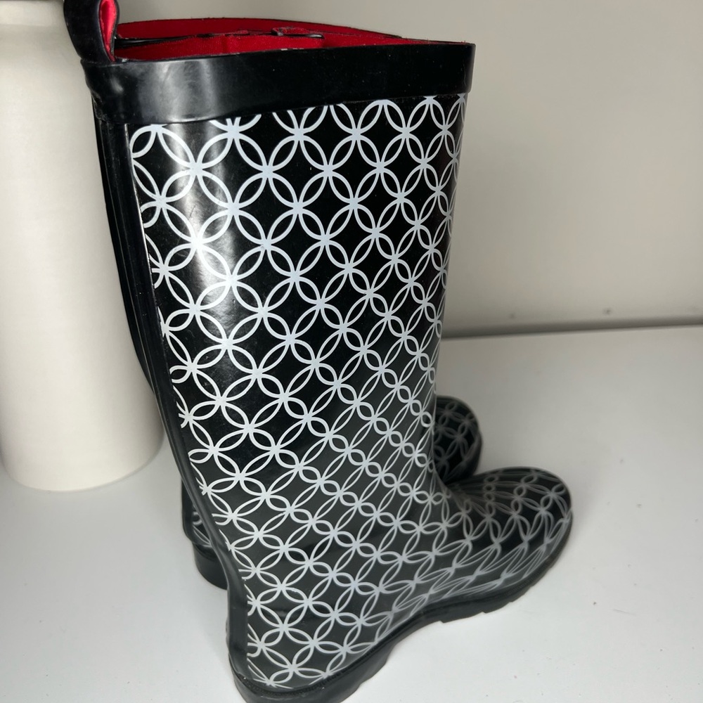 Stylish Black and White Women's Winter Rain Boots